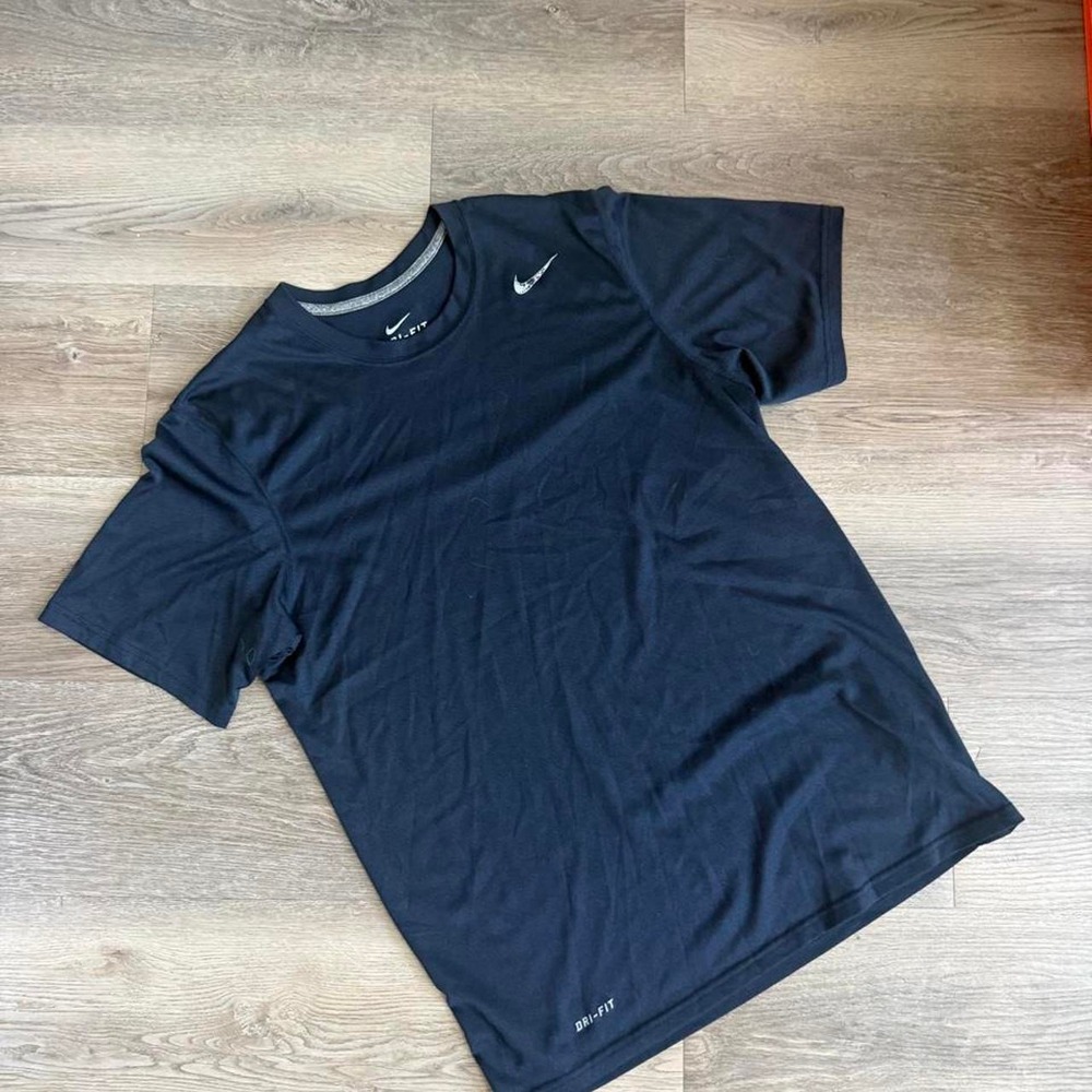 Nike Dri-Fit black t-shirt